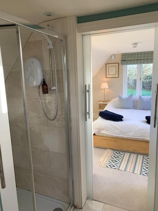 Annexe Near Malmesbury / Tetbury Διαμέρισμα Hankerton Εξωτερικό φωτογραφία